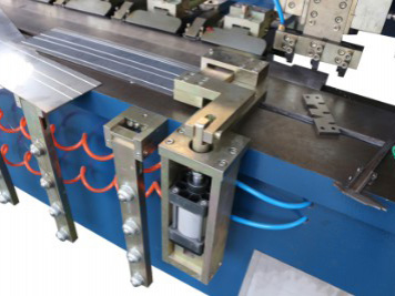 Máquina Fresadora de V-cut CNC, Serie-HRK